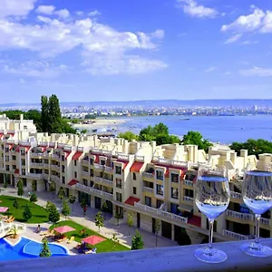 Apartment саут на плажа - South On The Varna